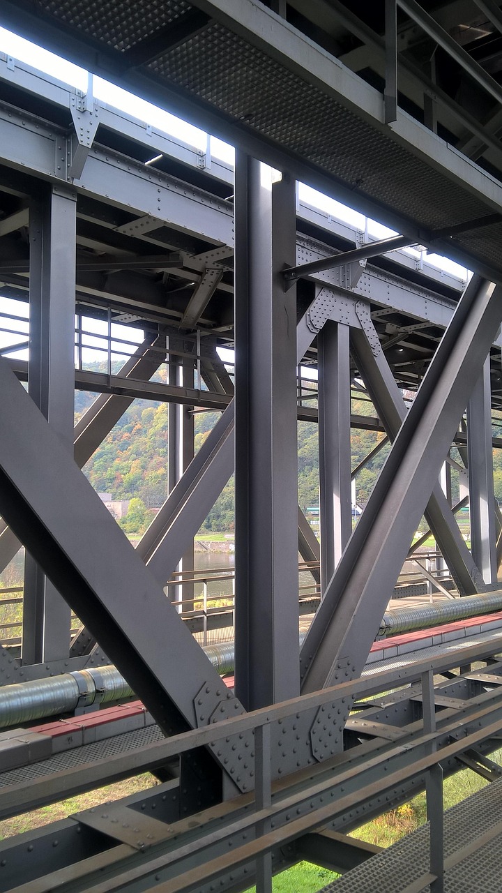 services-02 railway, apple juice, construction, metal, steel, steel construction